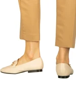 Namari női bézs mokaszin műbőrből