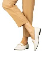 Namari női fehér mokaszin műbőrből