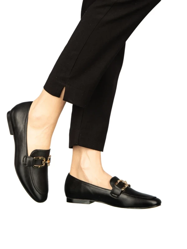 Hucci női fekete mokaszinok műbőrből