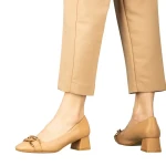 Sansiro női camel cipő műbőrből