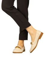 Belgium bézs színű bőrből női mokaszin