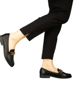 Belgium fekete színű bőrből női mokaszin