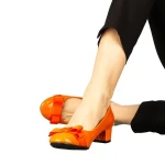 Turni női narancssárga műbőr magassarkú cipő