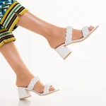 Mylah fehér, műbőr női papucs sarokkal