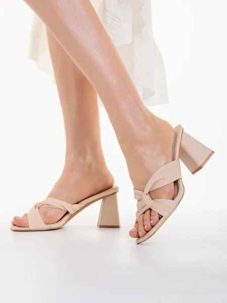 Zoelle bézs, műbőr női papucs sarokkal