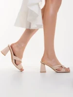 Zoelle bézs, műbőr női papucs sarokkal