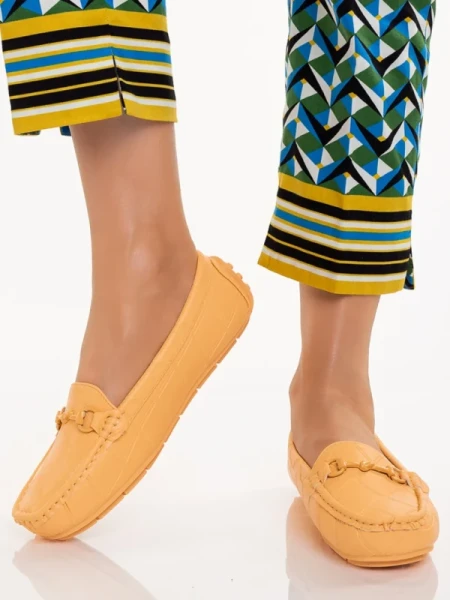 Ariella narancssárga, műbőr női mokaszin