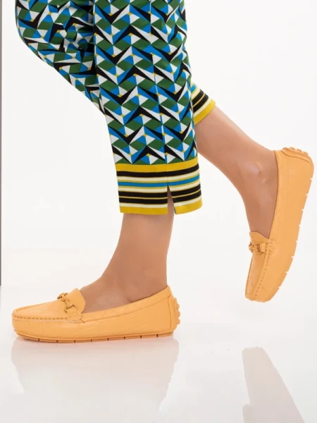 Ariella narancssárga, műbőr női mokaszin