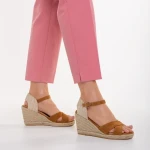 Eligma camel, textil anyagból készült női szandál