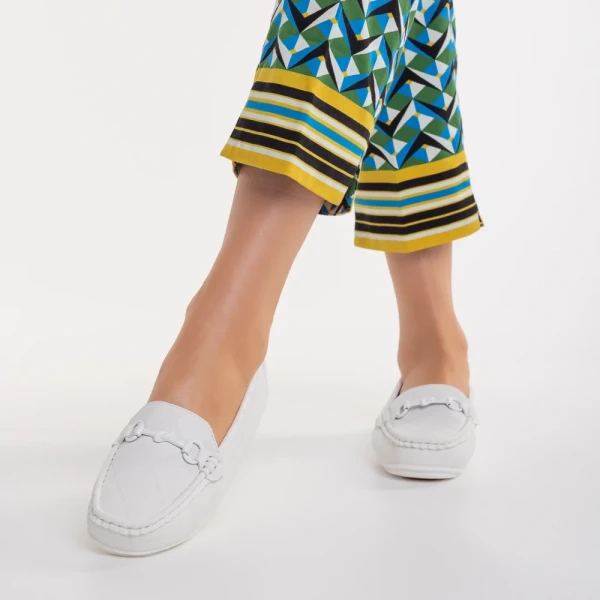 Ariella fehér, műbőr női mokaszin