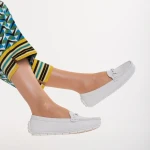 Ariella fehér, műbőr női mokaszin