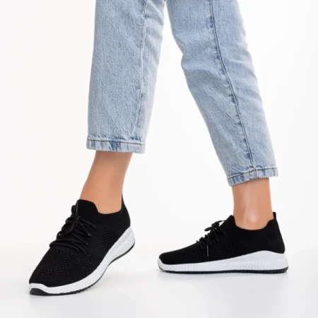 Eryla fekete és fehér női sportcipő, textil anyagból