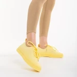 Stere sárga női tornacipő, textil anyagból