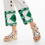 Xiena ezüst női szandál, műbőrből készült