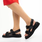 Caroline fekete női szandál, műbőrből készült