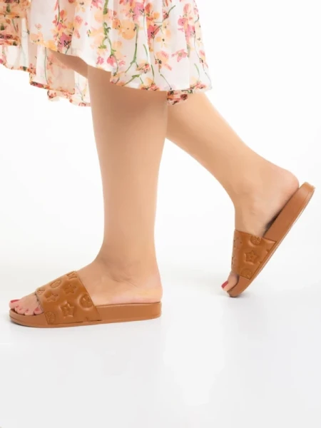 Canary barna női szandál, műbőrből készült