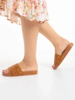 Canary barna női szandál, műbőrből készült