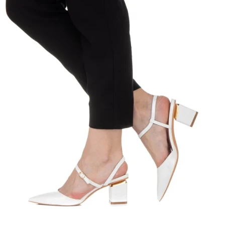 Miracle fehér női szandál