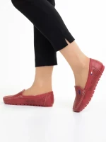 Cartina piros női mokaszin, műbőrből készült