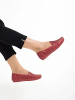 Cartina piros női mokaszin, műbőrből készült