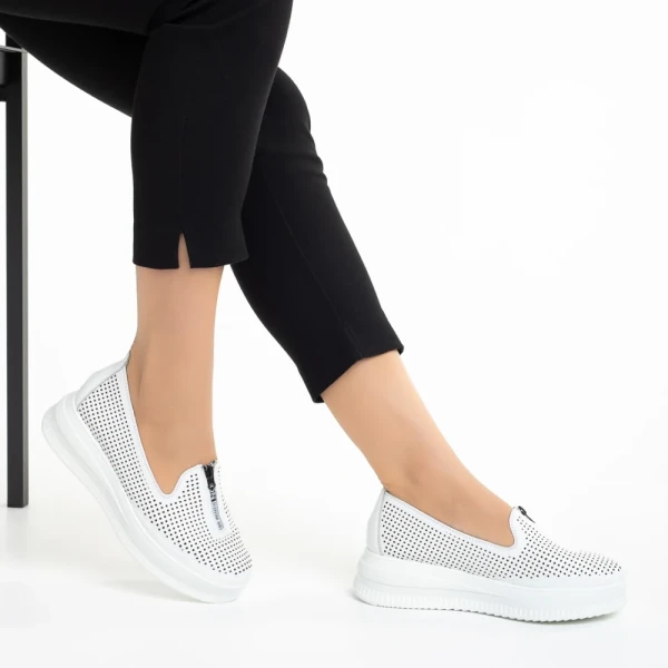 Lala fehér alkalmi női cipő, műbőrből készült