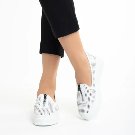 Lala fehér alkalmi női cipő, műbőrből készült