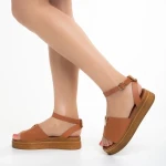 Irene camel női szandál, természetes bőrből készült