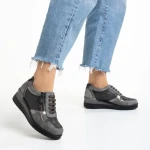 Kaida szürke alkalmi női cipő, műbőrből készült