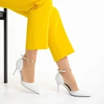 Briony fehér női cipő, műbőrből készült