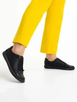 Clarice fekete női sportcipő, műbőrből készült