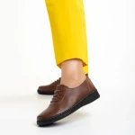 Atara barna női cipő, műbőrből készült