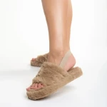 Retal sötét bézs női papucs, szintetikus bundából készült