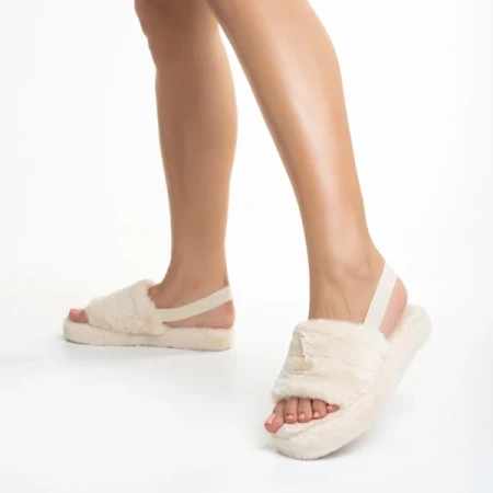 Retal világos bézs női papucs, szintetikus bundából készült