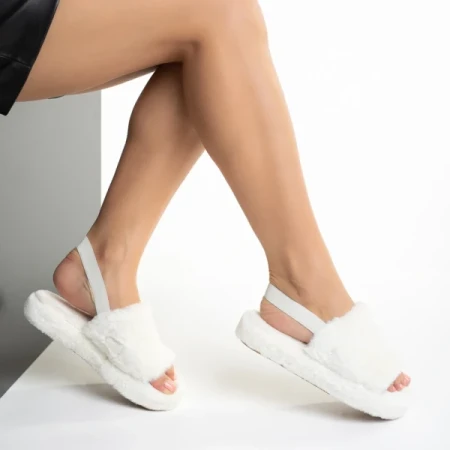 Retal fehér női papucs, szintetikus bundából készült