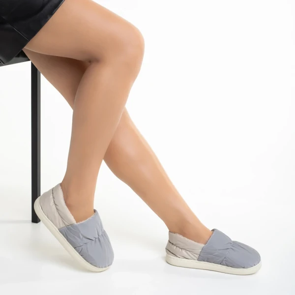 Rogina szürke női papucs, textil anyagból készült