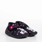 Sadira fekete gyerek papucs, textil anyagból készült