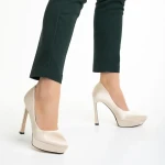 Coriana bézs női cipő, textil anyagból készült