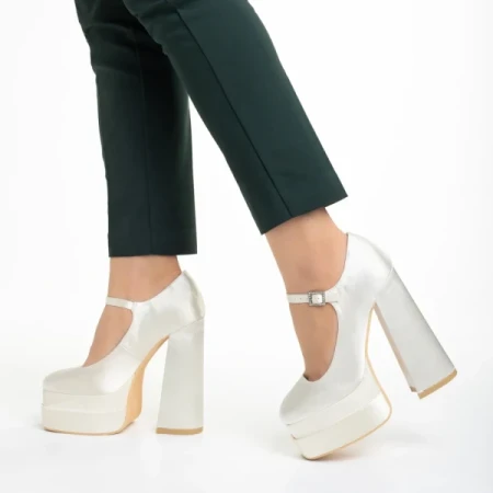 Caira krém női cipő, textil anyagból készült