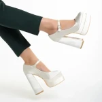 Caira krém női cipő, textil anyagból készült