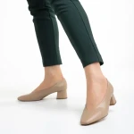 Veda bézs női cipő sarokkal, műbőrből készült