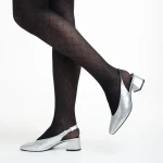 Zelda ezüst női cipő sarokkal, műbőrből készült