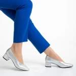 Veda ezüst női cipő sarokkal, műbőrből készült