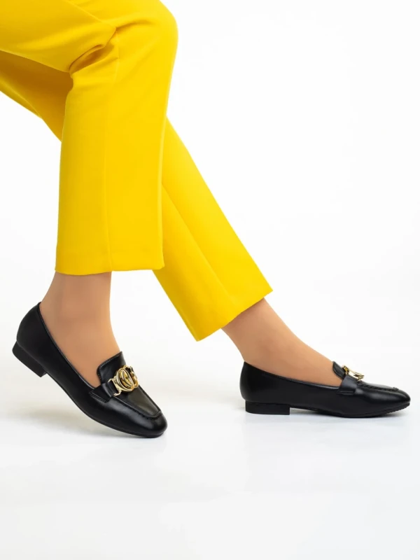 Rielyn fekete női mokaszin, műbőrből készült