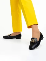 Rielyn fekete női mokaszin, műbőrből készült