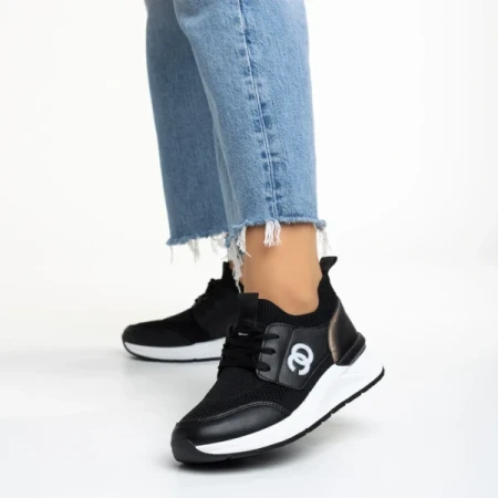 Nairobi fekete női sportcipő, műbőrből és textil anyagból készült