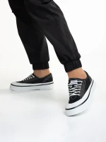 Dariana fekete női tornacipő, textil anyagból készült