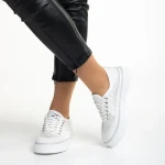 Dariana fehér női tornacipő, textil anyagból készült