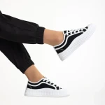 Malaya fekete női tornacipő, textil anyagból készült