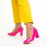 Crenta fukszia női cipő sarokkal, műbőrből készült