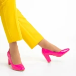 Crenta fukszia női cipő sarokkal, műbőrből készült